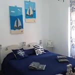 Aligio Nyaraló *